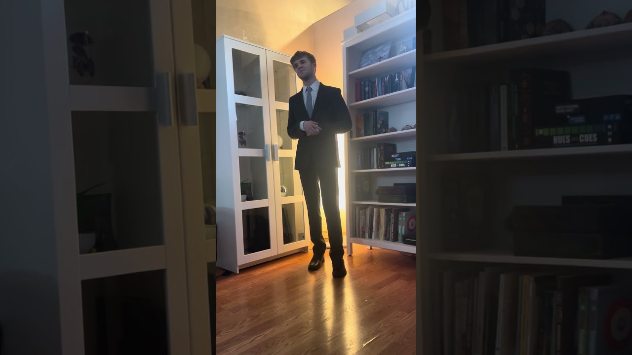 Silent Noon Ralph Vaughan Williams performed by Hayden Rayburn