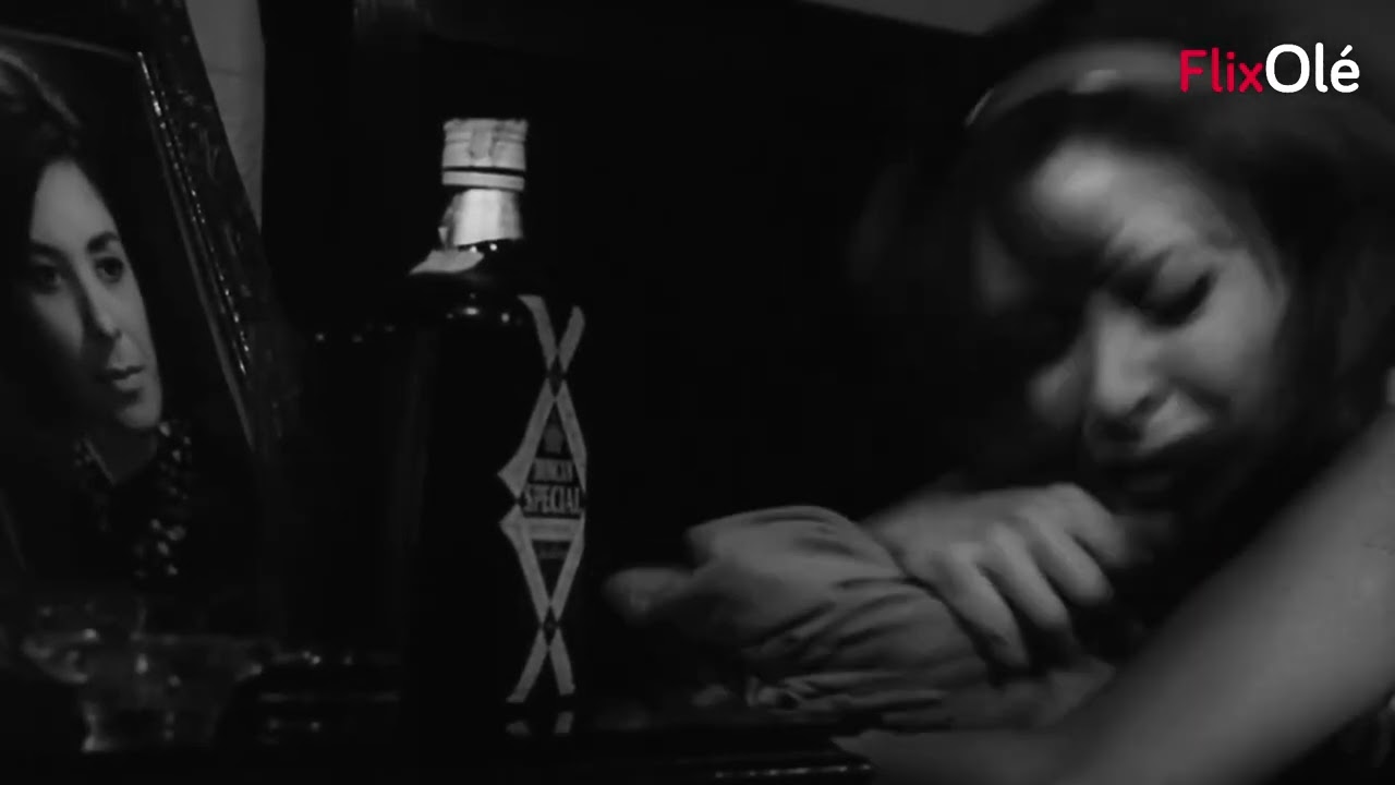 Gemma Cuervo en EL MUNDO SIGUE (Fernando Fernán Gómez, 1952)