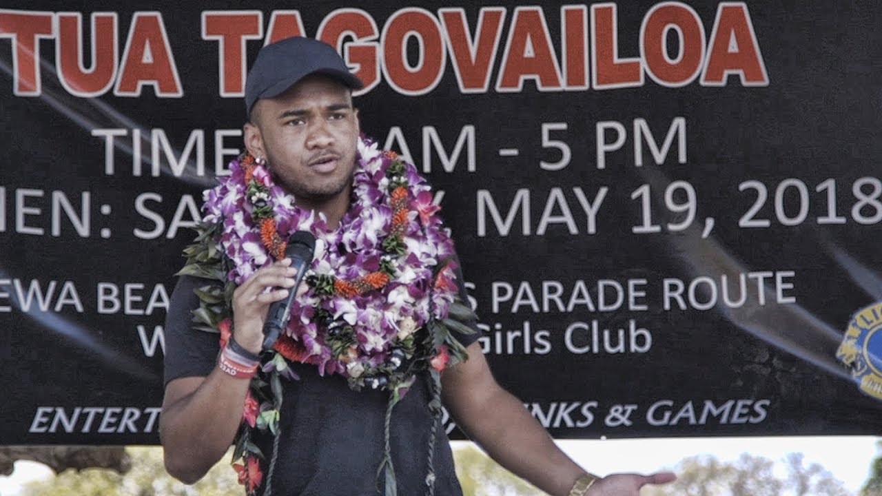 Watch Tua Tagovailoa honor Alabama teammates, family & friends during hometown celebration in Hawaii