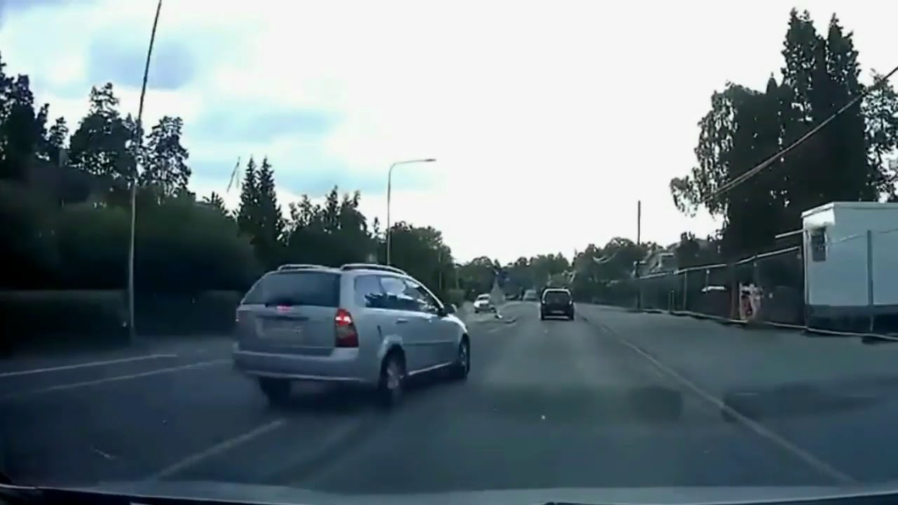 ►IDIOTS Fails Compilation 2017 ► you must watch !!