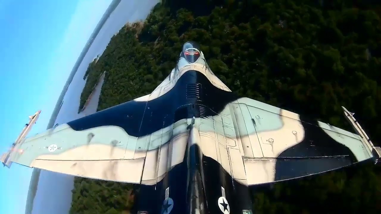 HSD JETS F16 Front landing gear failure!!