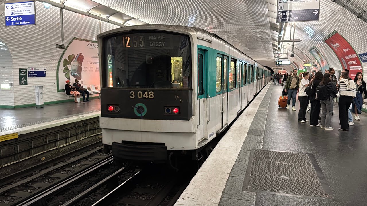 THE OLDEST TRAINS OF THE PARIS METRO | Riding the MF67 on Line 12 from Solférino to Saint Lazare!