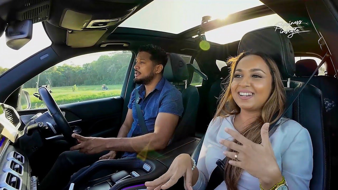 Nisha Madaran ( Music Artist ) || Rijdt mee inStyle!
