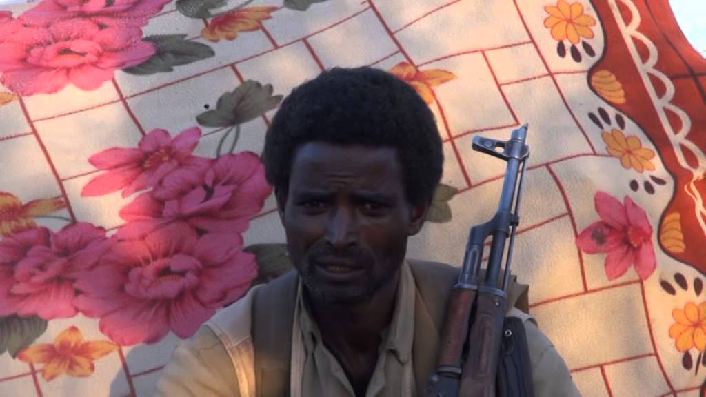 Gabay Cusub, Caynba Cayn 