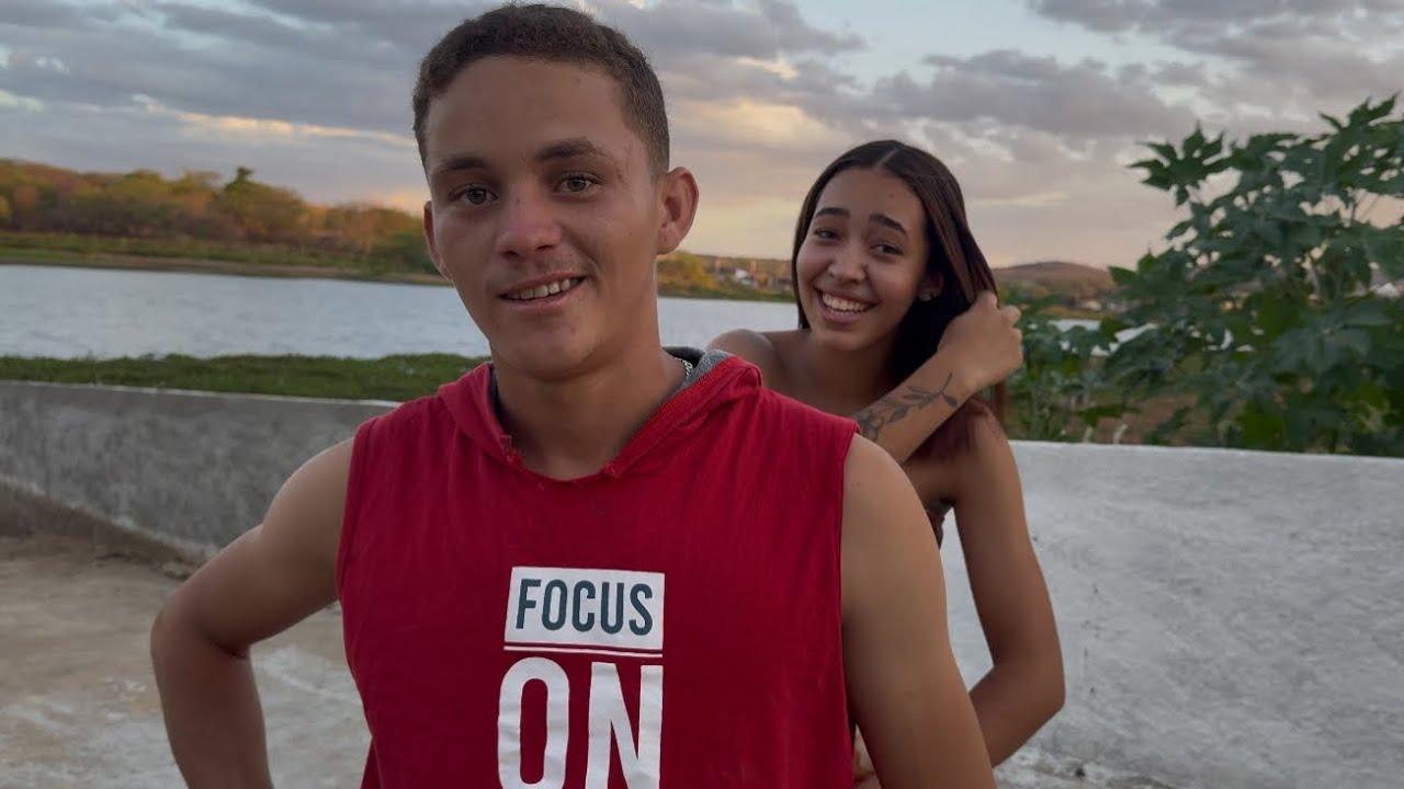 CHICO TROUXE A NAMORADA E A MÃE PARA CHÁCARA
