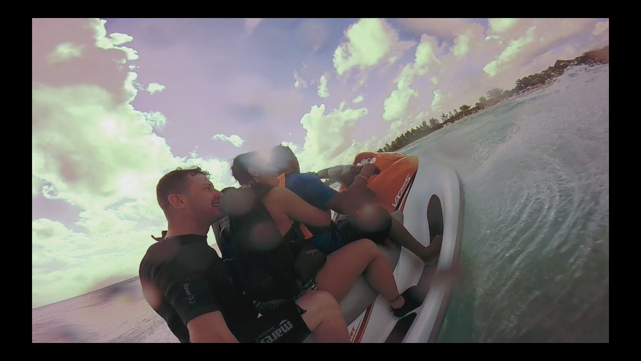 Drift diving, Playa Del Carmen, Mexico.