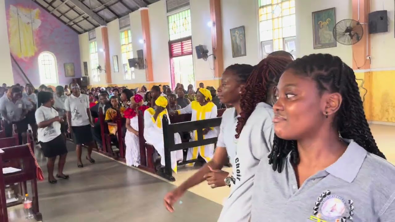 Special offertory procession by Celestial Chorus Choir.