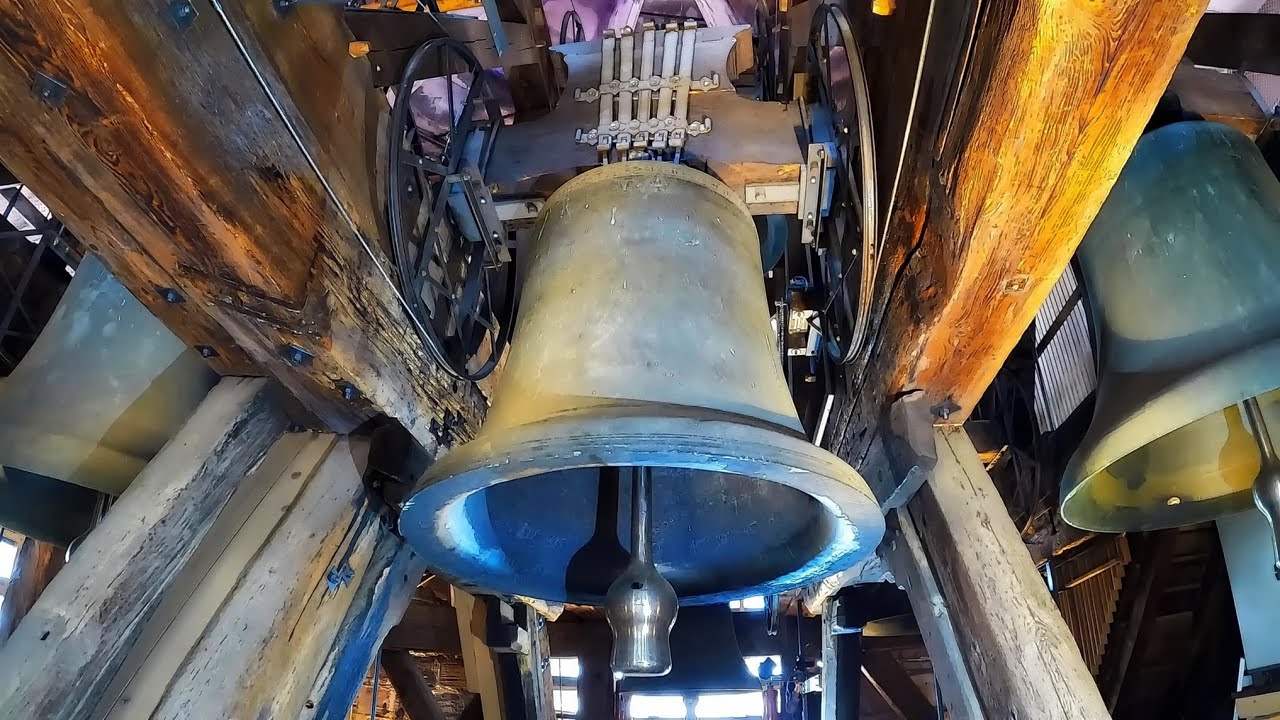 Die Hosanna - Einzelgeläut der historischen Glocke im Freiburger Münster 🇩🇪
