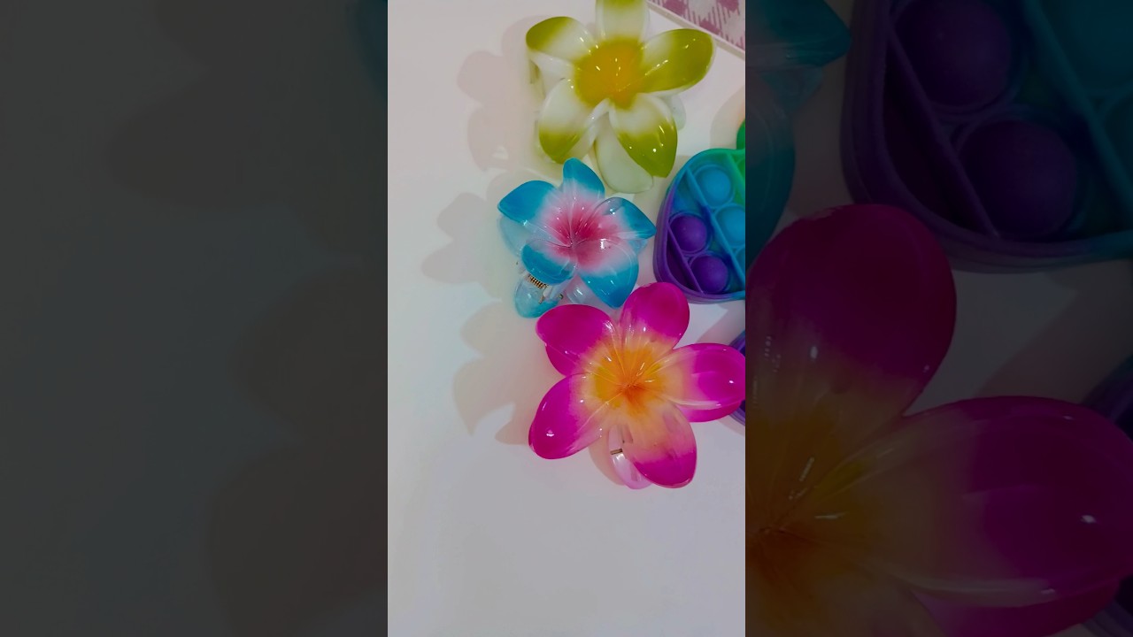 rate my flower claw clip collection 