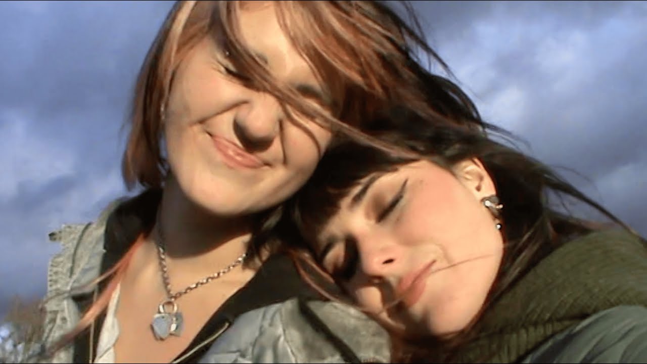 Maïcee ft Coupdekat - Always (cute DIY video shot in primrose hill)