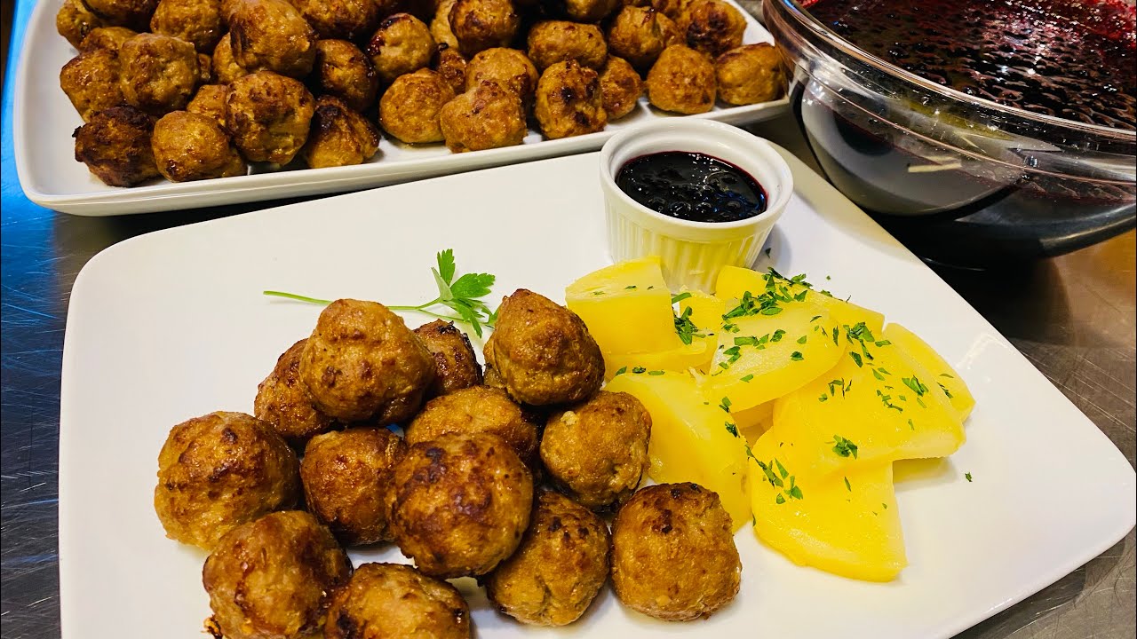 Polpette svedesi.Le famose polpette dell’Ikea fatte in casa con marmellata di mirtilli.￼fantastiche