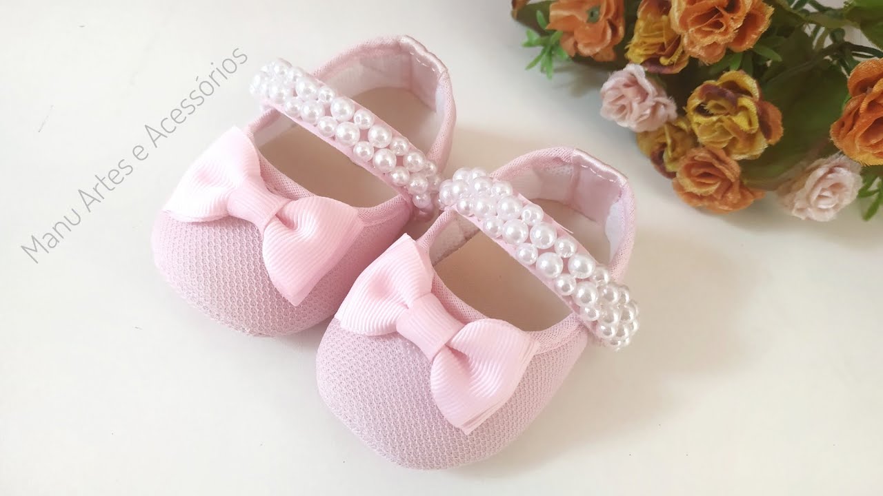 Sapatinho para bebê decorado