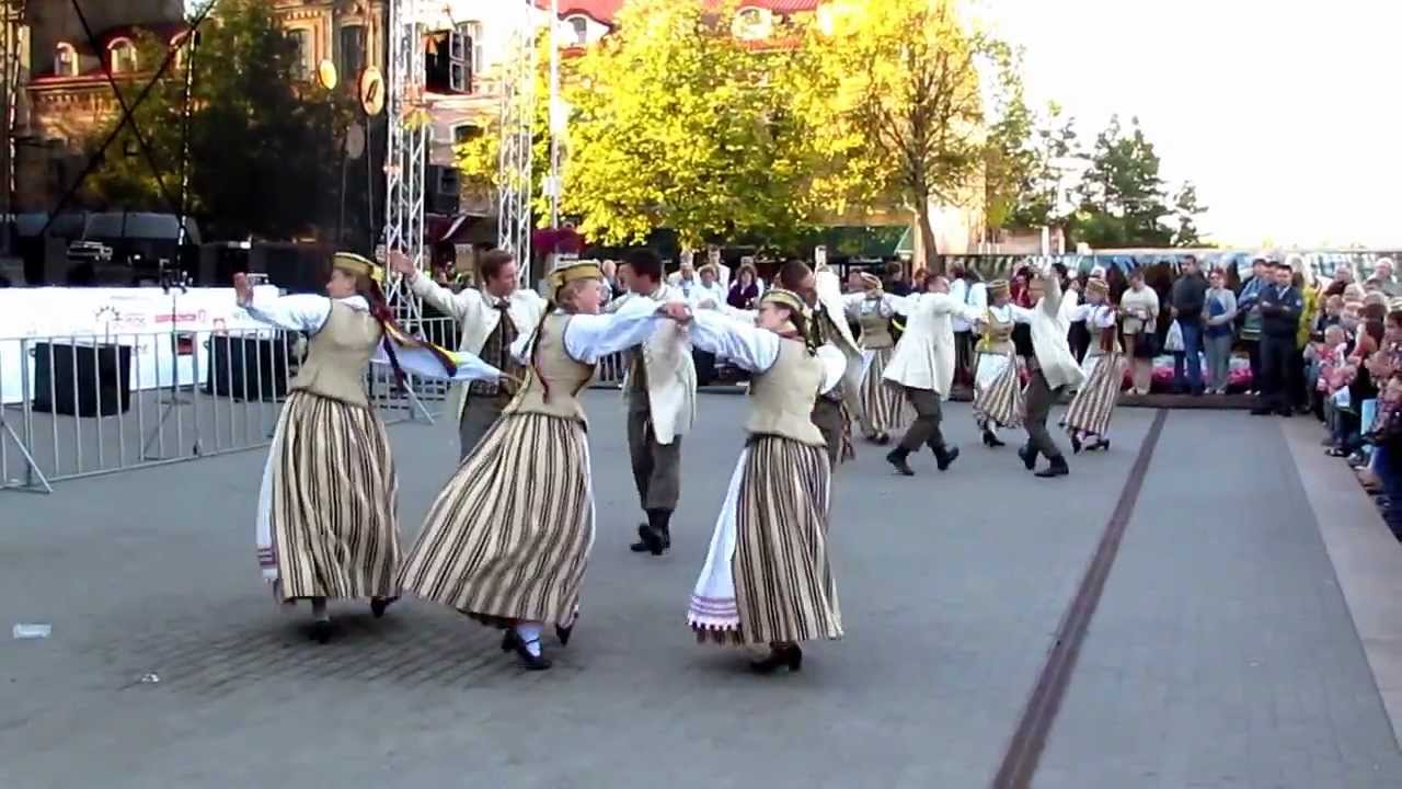 Grandinėlė - Agotėlė