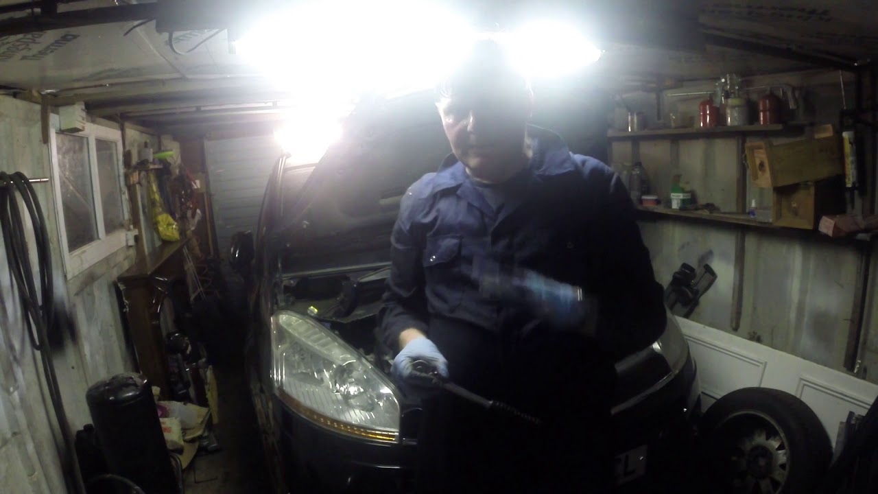 Citroen C4 Grand Picasso Part 19 - Front suspension rattle #1