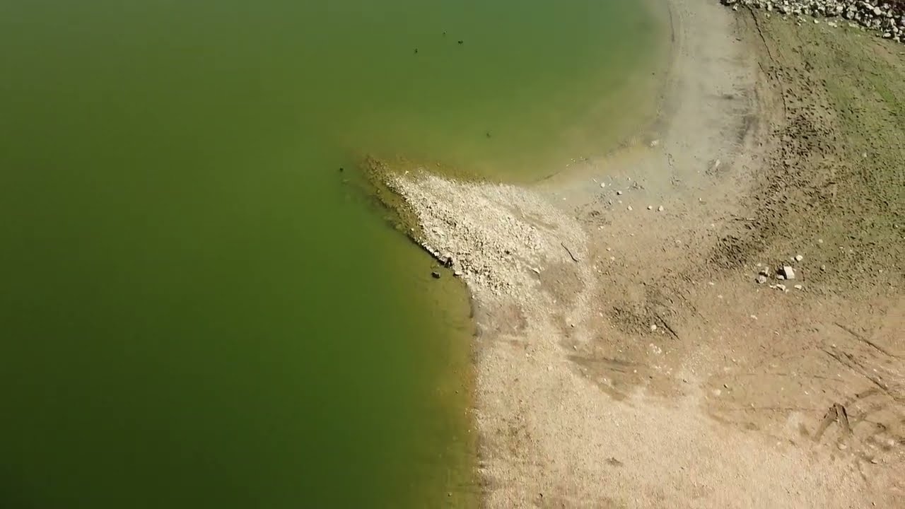 Sécheresse 2022 - Lac de Villegusien (52)
