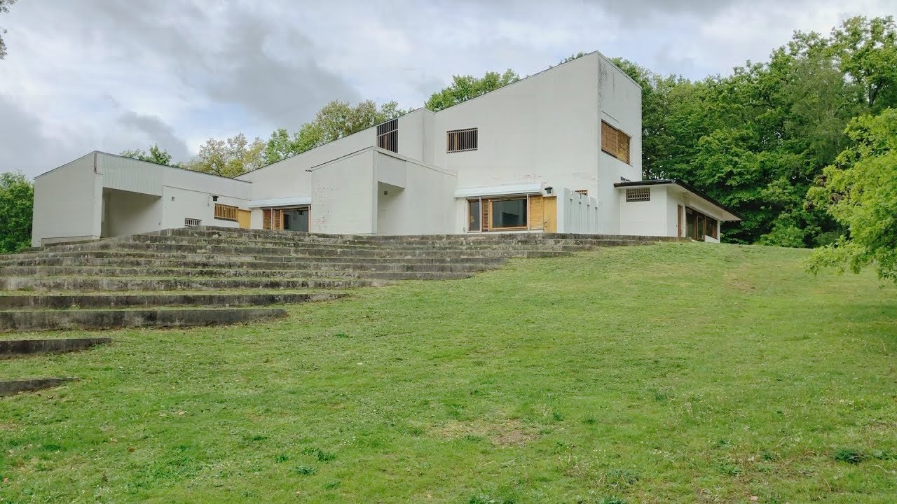 Trip to the Masterpieces of Architectureㅣ 🇫🇷 Maison Louis Carré (Alvar Aalto)