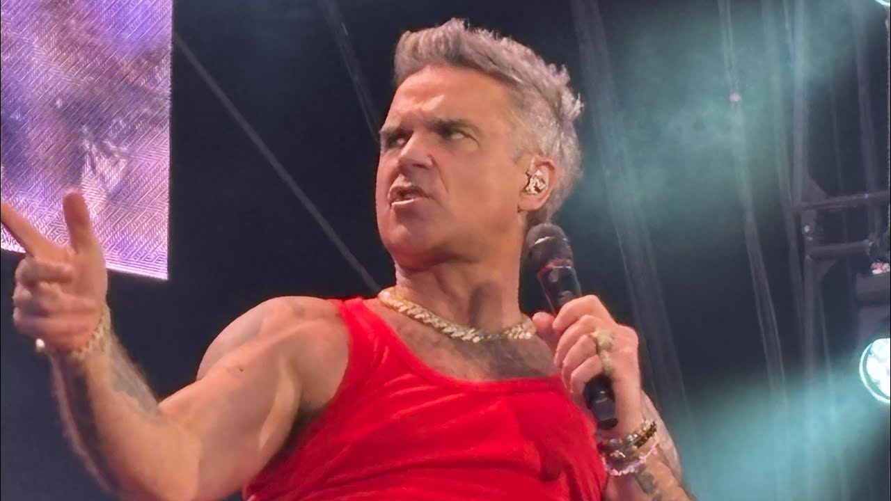 [4K] Robbie Williams Rocket / Let Me Entertain You Live Stockholm Sweden 7th of August 2025 Britpop