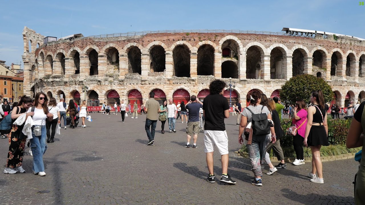 Verona, Italy. May 2024 - WALKING TOUR 4K60