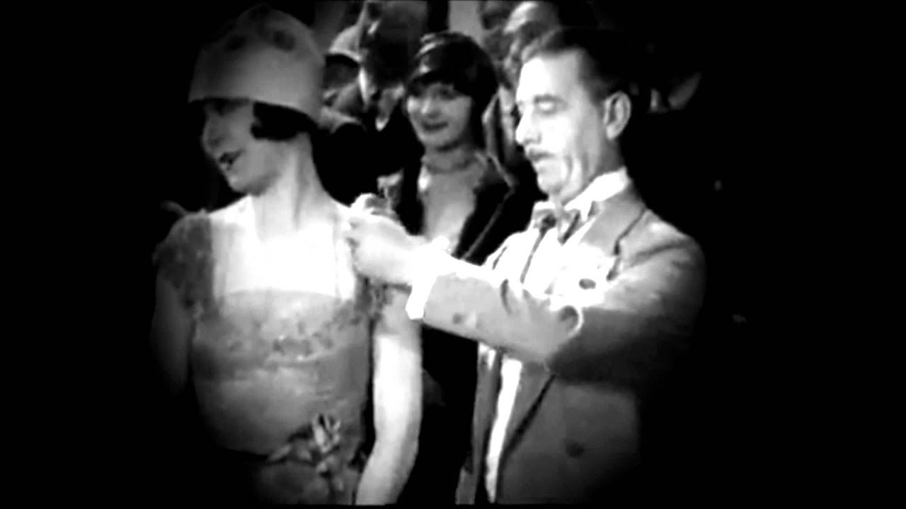 (1927) When Erastus Plays His Old Kazoo - The Savoy Orpheans