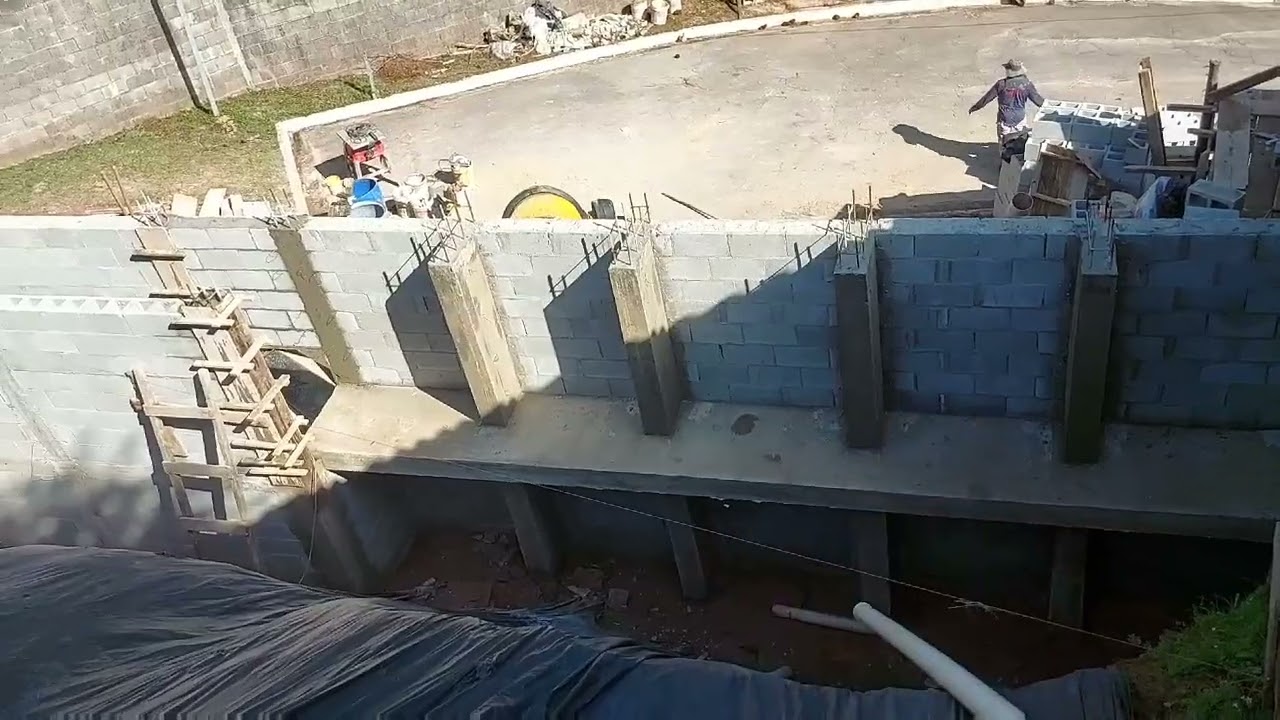 Muro de Arrimo ( Parte 10) Concluímos a  Alvenaria.