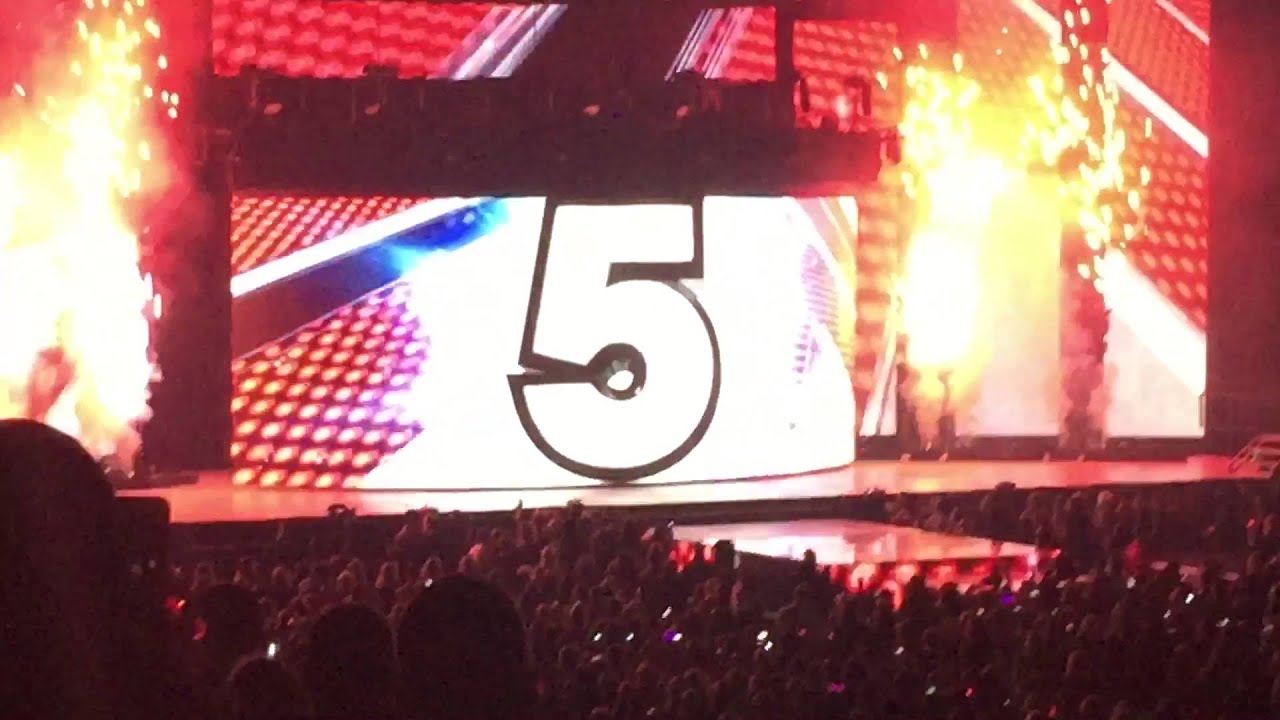 Jingle Bells Ball 2015 Opening Sunday Night