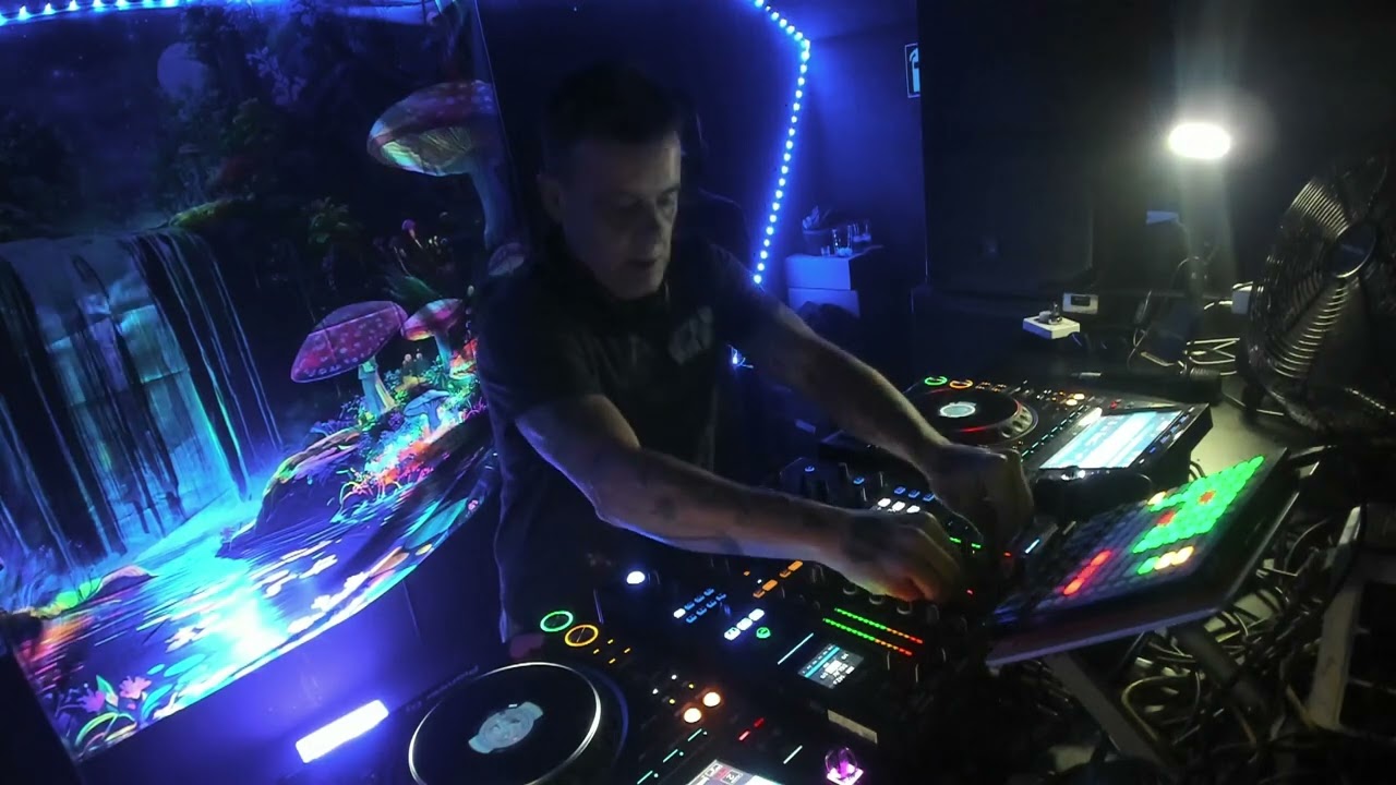 DJ PEPO ABRIL UGAONDO 2025
