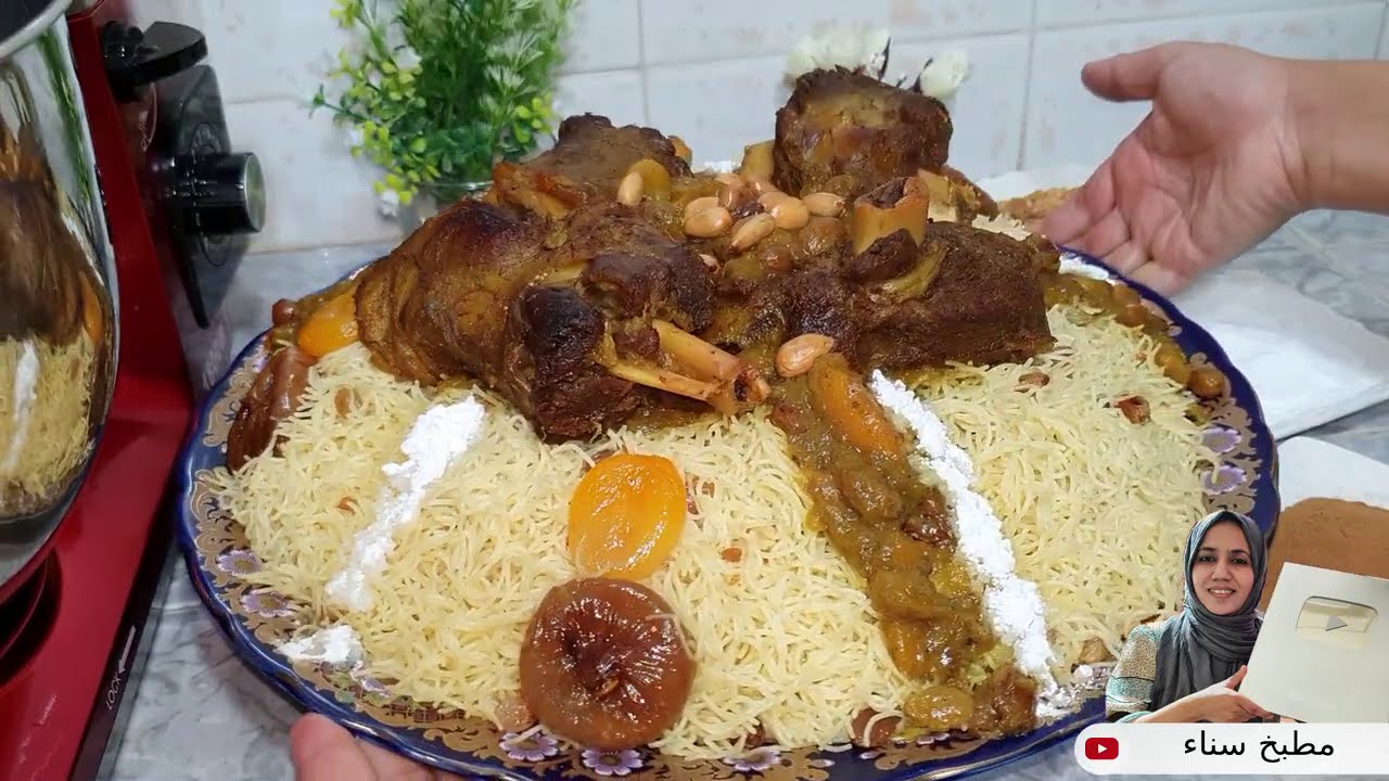 سفة الشعرية باللحم مالحة  على حقها و طريقها لعشاق المذاق الرفيع  بعد هاد الفيديو يستحيل تعجن ليك