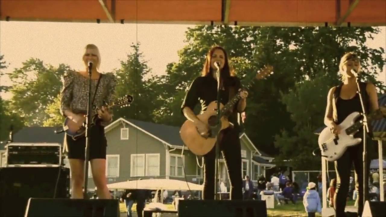 The McClymonts - Delta Dawn Cover
