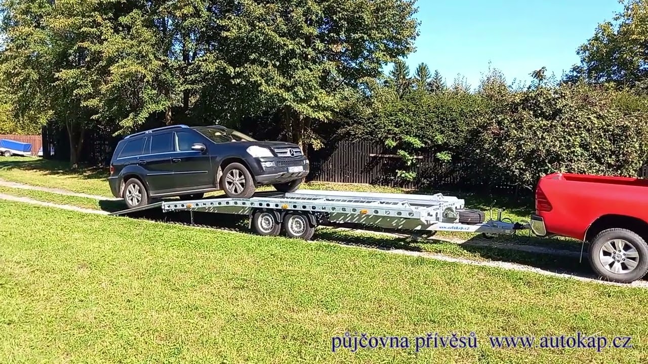 Přepravník vozidel Vapp 3500 kg - naložení vozu Mercedes GL