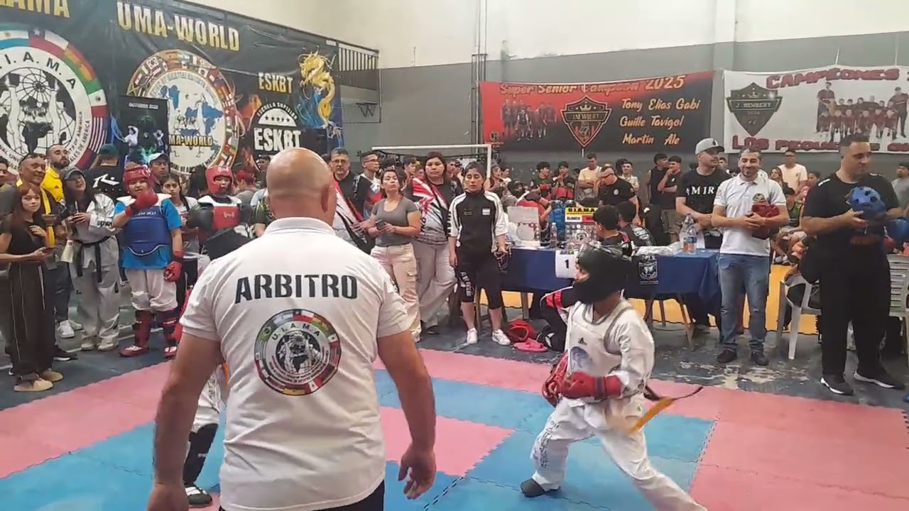 PARTE 2 DE MIS PELEA DE TAEKONDO SOY EL PECHETA ROJA 🥋🥋🥋 Y ESTUBO DIFISIL