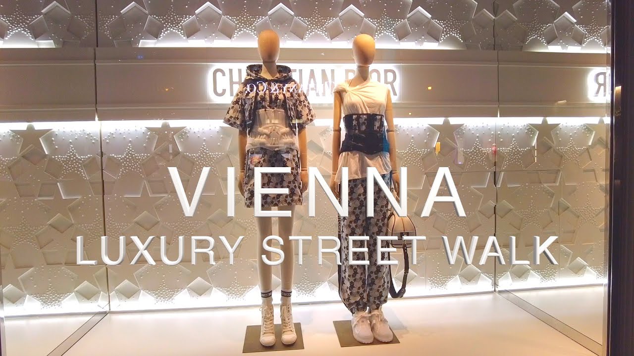 Vienna, Austria 🇦🇹  City Center Luxury Streets Walk by Night 2022  HDR
