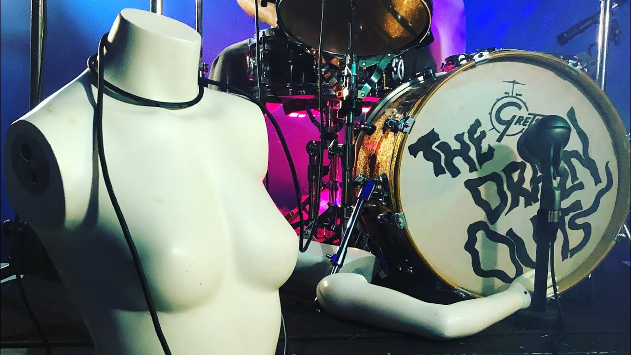 The Drain Outs - Live on Grand National Championships