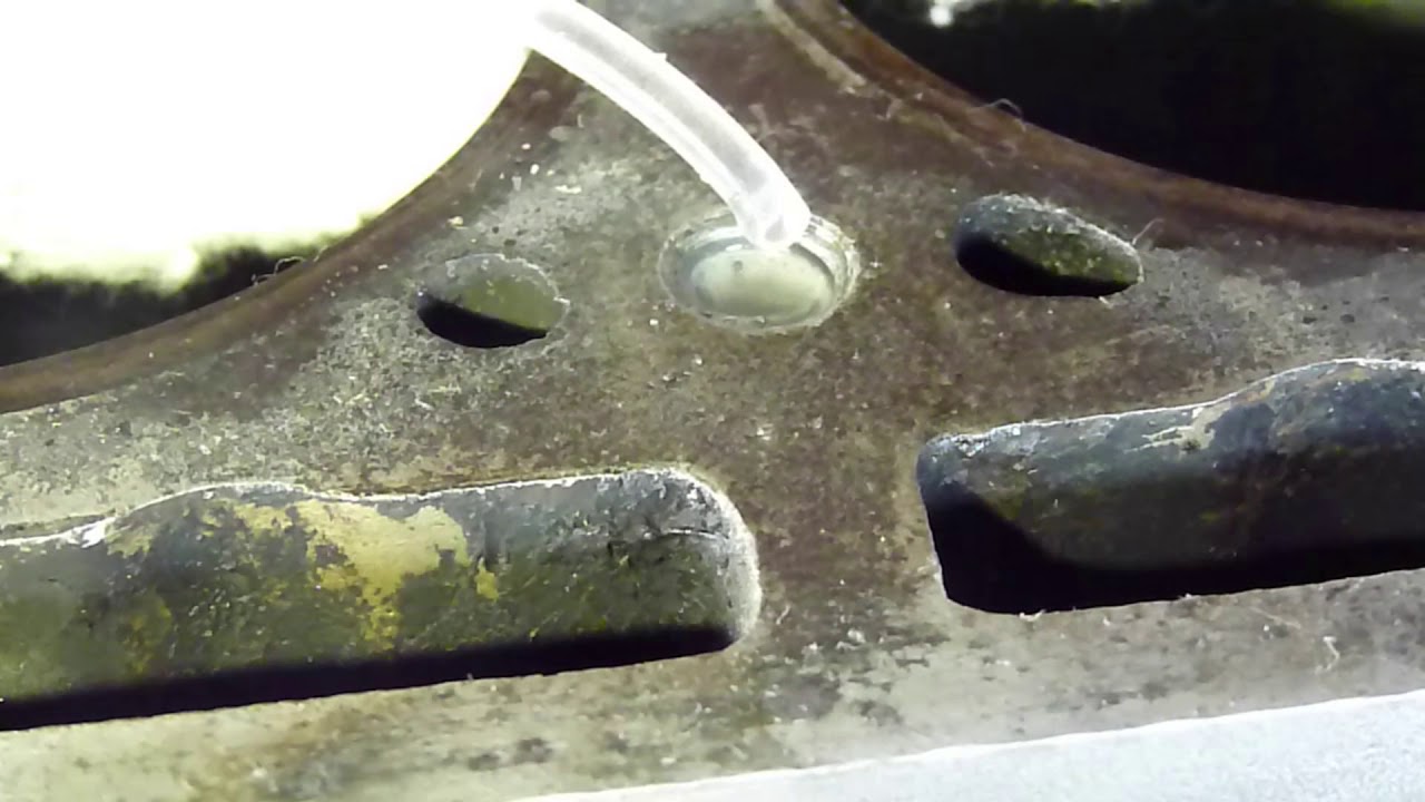 Как выкрутить обломанную шпильку