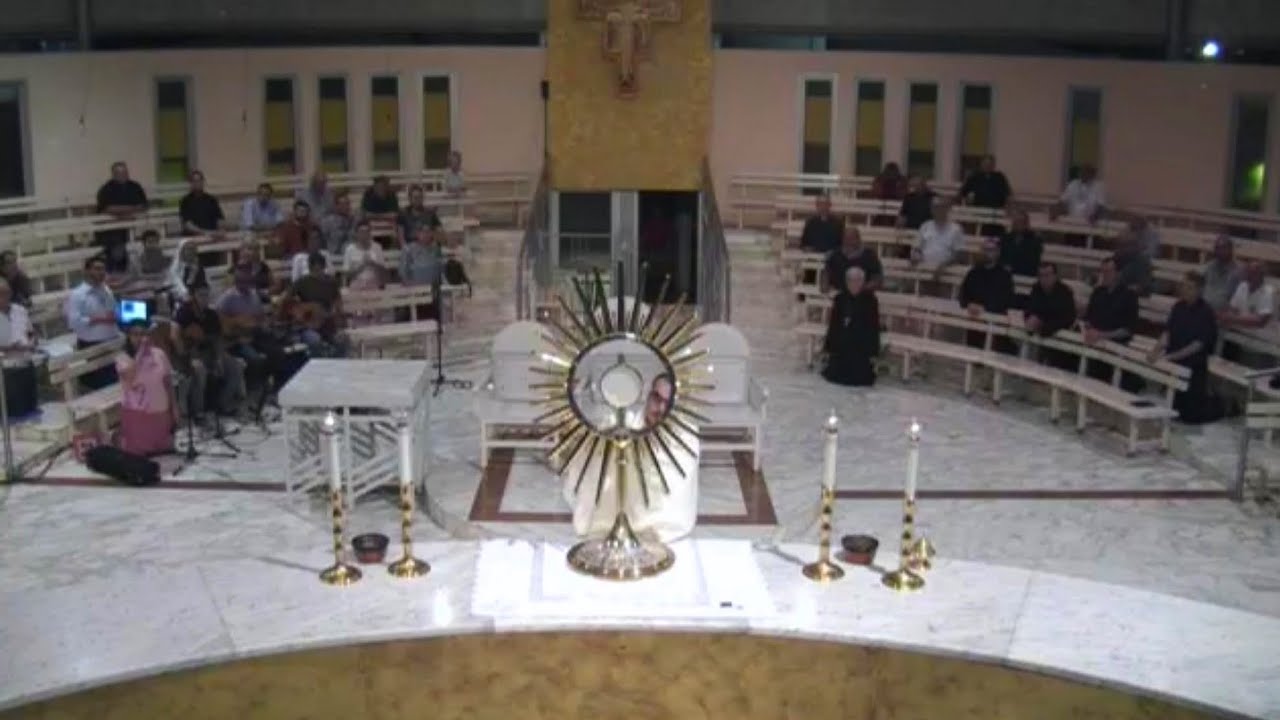 Adorazione Eucaristica- Međugorje - sabato 11 Agosto 2018 - fra Marinko Šakota.