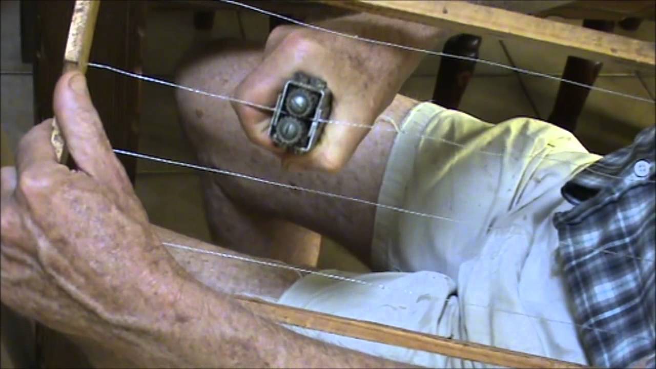 Beekeeping: Wire Tensioning Tool.