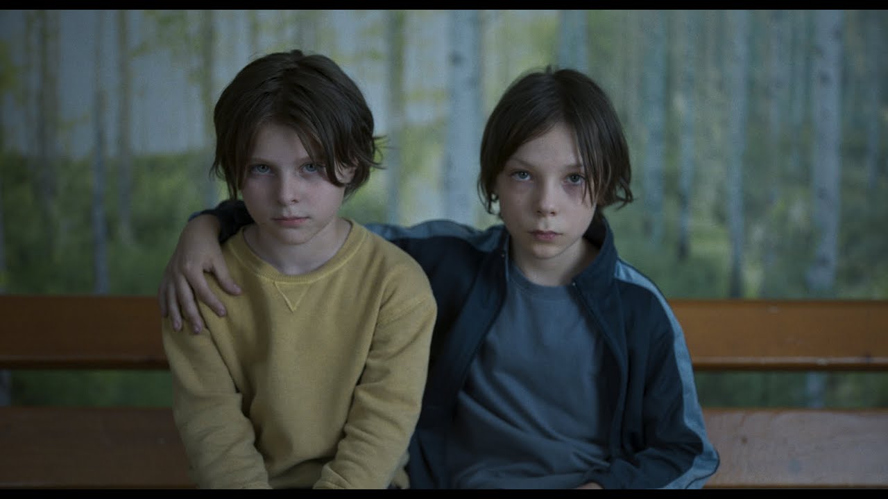 Playground (Un Monde) International trailer