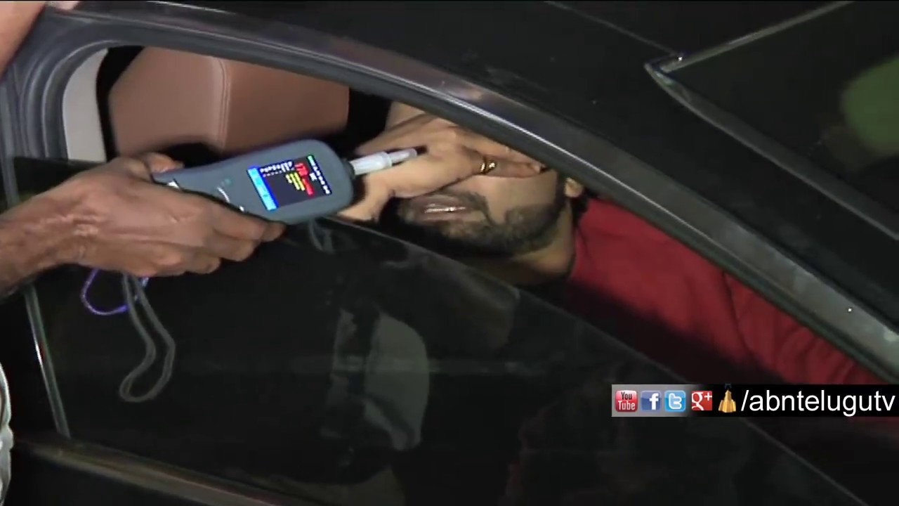 Uncut Video | Anchor Pradeep Caught In Drunken Drive, Exclusive Visuals | ABN Telugu