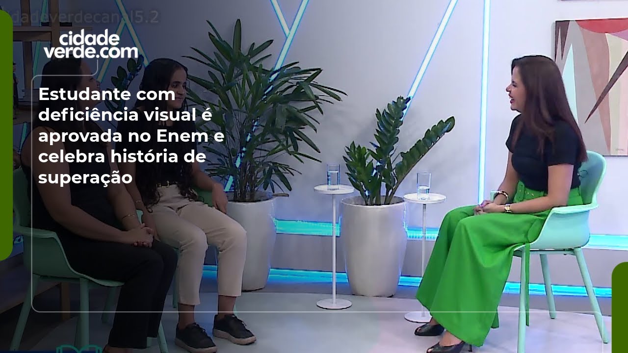 Estudante com deficiência visual é aprovada no Enem e celebra história de superação