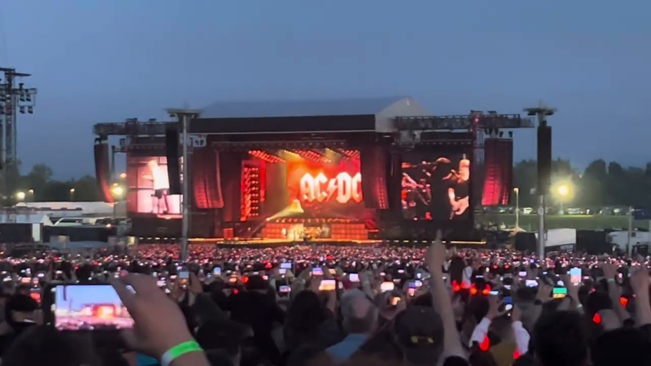 AC/DC - Hells Bells - Campovolo Reggio Emilia 25/05/2024