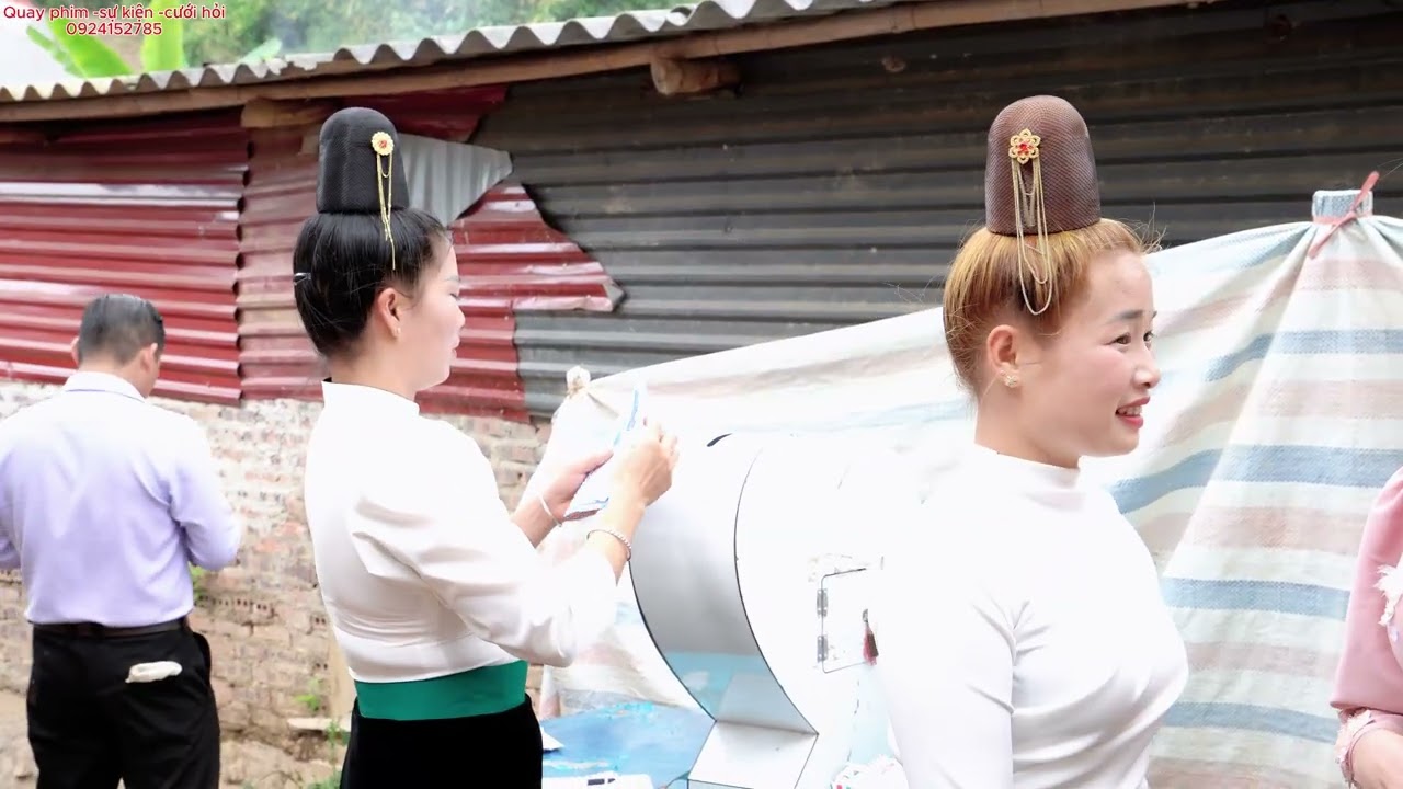 MỪNG TÂN GIA - GIA ĐÌNH ANH CHỊ TOẠN TUẤN -BẢN CỤ XÃ THUẬN CHÂU