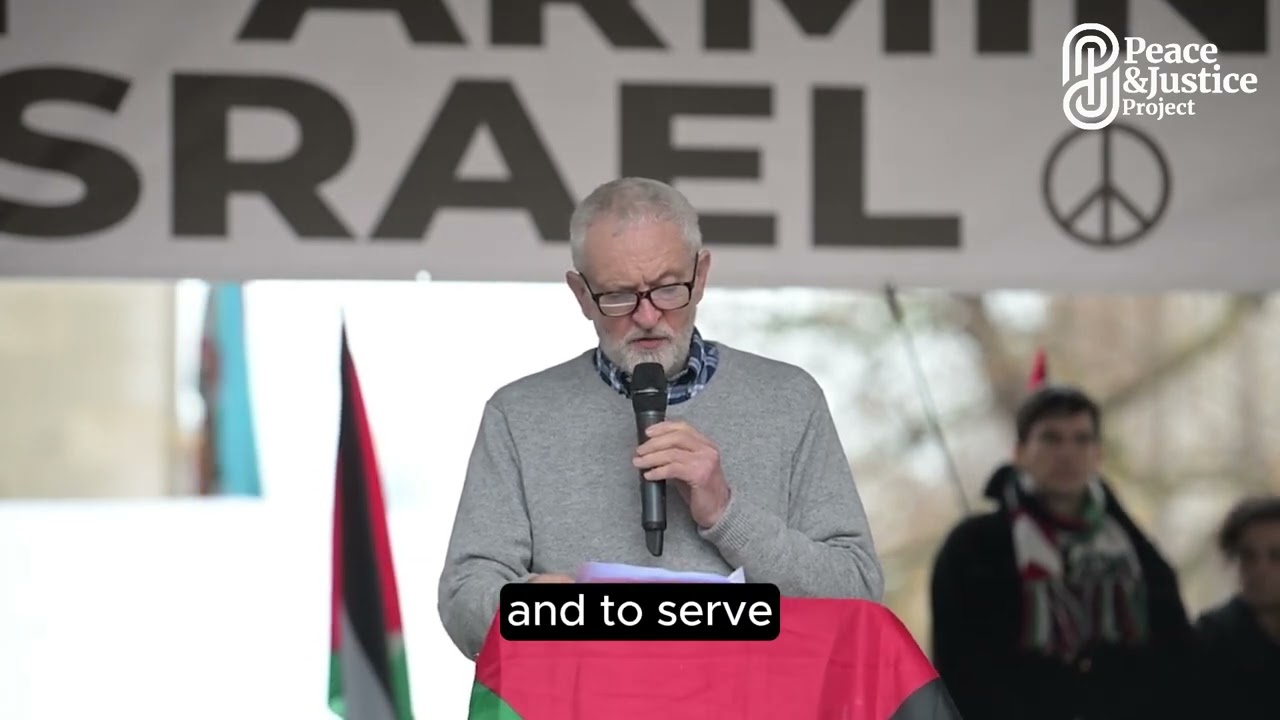 Jeremy Corbyn reads out a message from Gaza