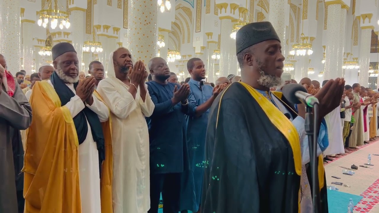 Prière 🤲 Nocturne nuit 29 du Ramadan 1444h à la grande mosquée faysal de Conakry. Doua Final