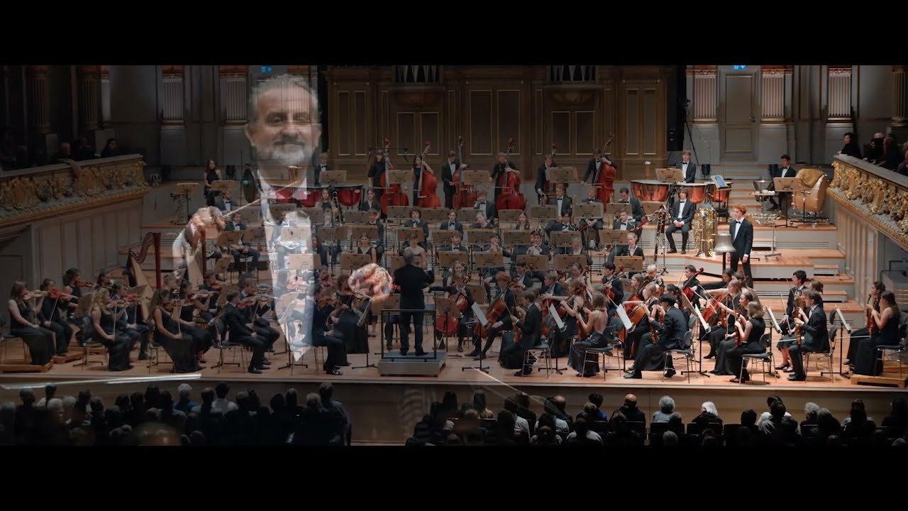 Jugend Sinfonieorchester Z&uuml;rich (JSOZ) plays Mahler Symphony No. 1 in Tonhalle Z&uuml;rich