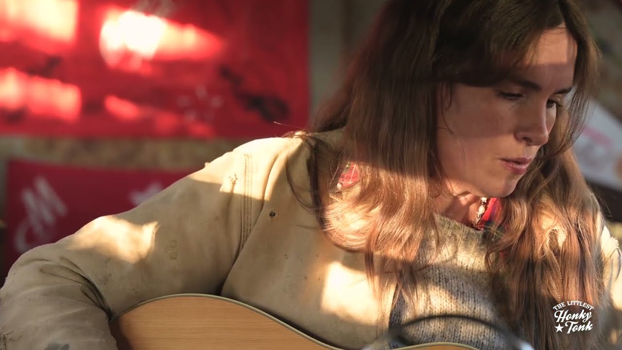 Riddy Arman - I Wish Christmas Would Miss Us - The Littlest Honky Tonk TV