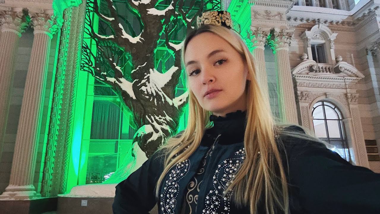 Гилтикус гуляет по Казани и попадает в ДТП на девятке