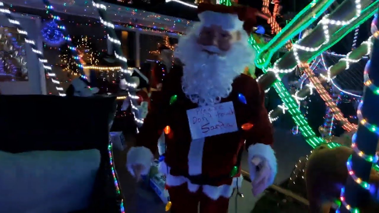 Visiting The Chmeilewski's Christmas House with Ice Skating Rank and candy cane lane with Jase