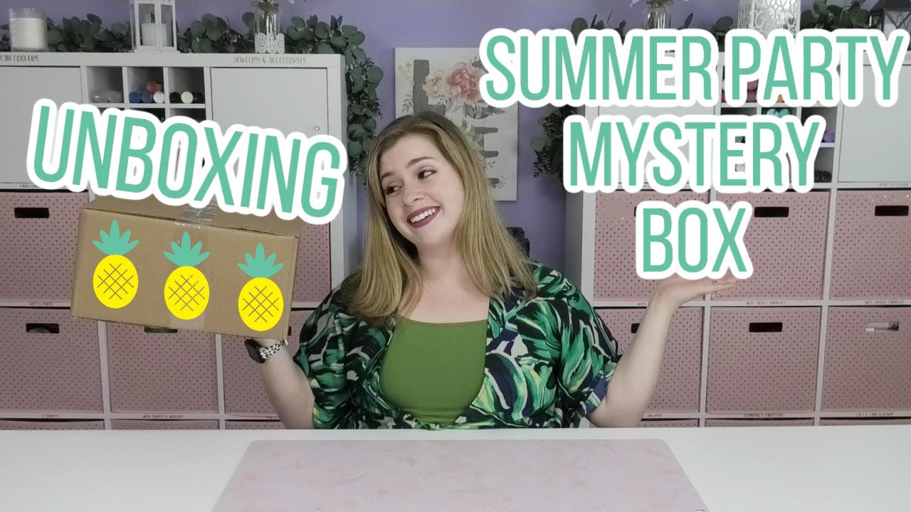 Summer Party Mystery Box UNBOXING | DIY Alex x 143VINYL Mystery Box for Cricut Crafters