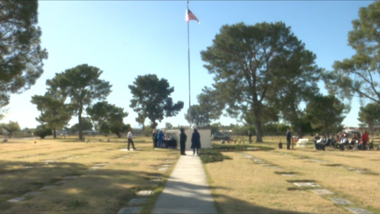 South Lawn Cemetery hosts annual Wreaths Across America