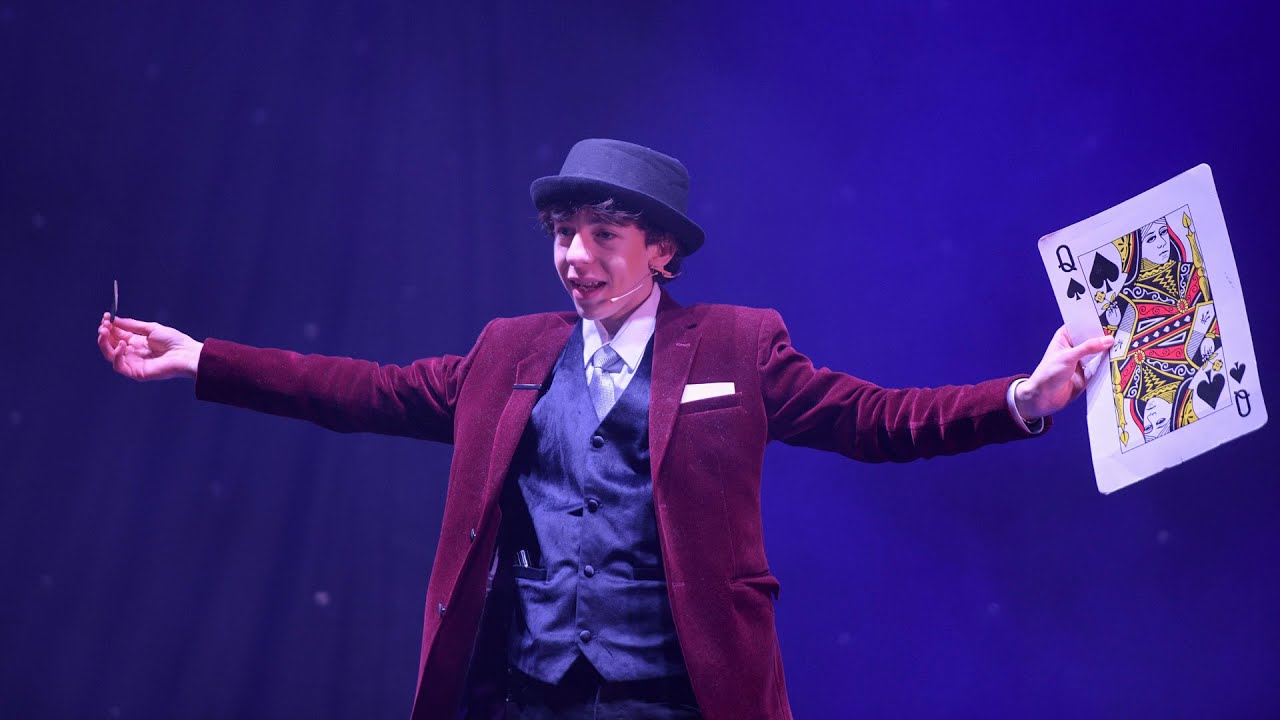 Showzam Blackpool gets Underway