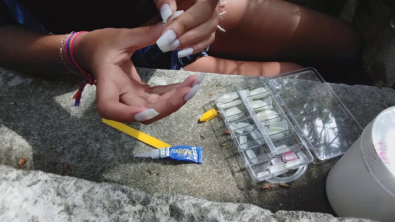Coloquei unha postiça sozinha 